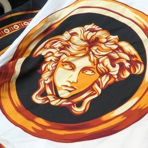 NWOT ✨ Versace Full Body Shawl | 100% Authentic